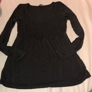 Long sleeve rinkled American Eagle top